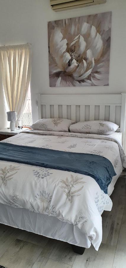 Summer Sand Holiday Cottages Скотбург Екстериор снимка